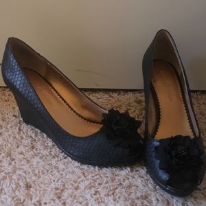 Lindsay Phillips peep toe wedges